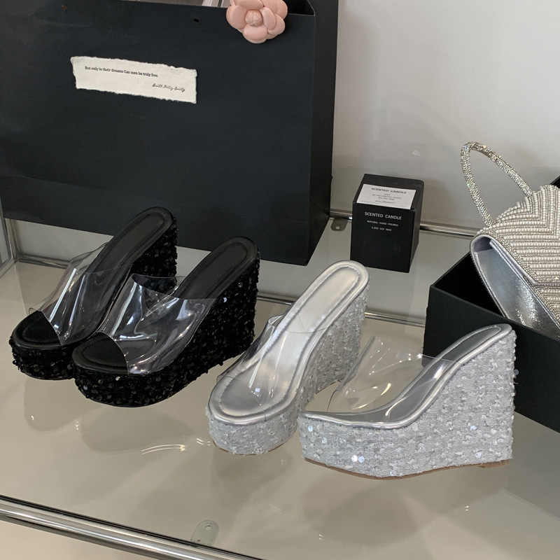 Slipsole slippers wears outside shoes for women