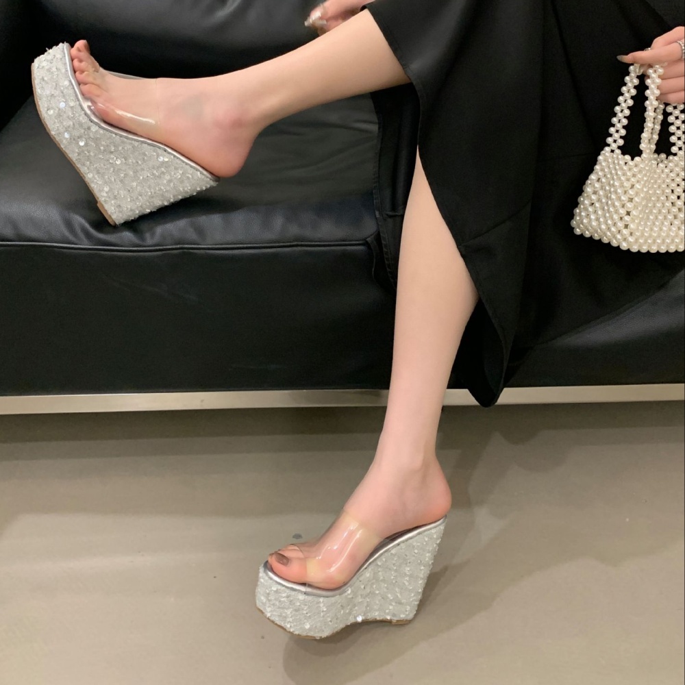 Slipsole slippers wears outside shoes for women