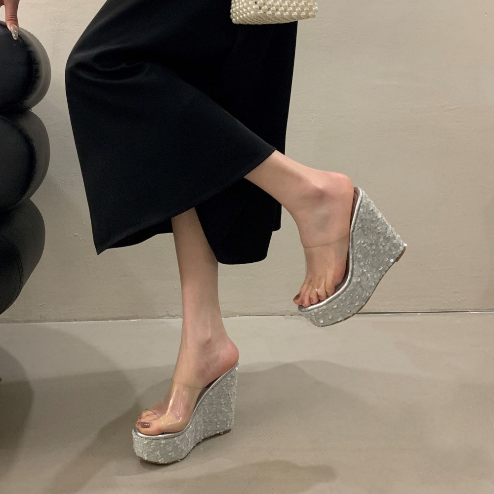 Slipsole slippers wears outside shoes for women