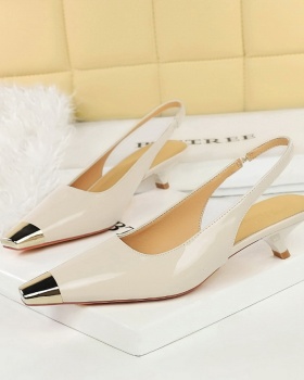 Metal slim glossy European style shoes for women