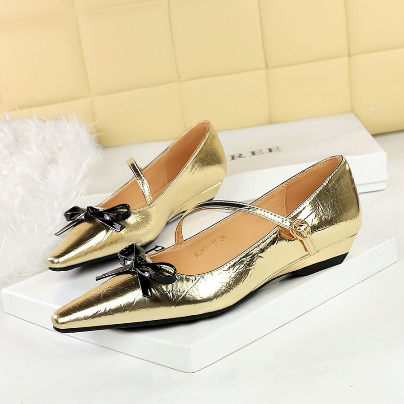 Cozy slipsole European style bow fashion low shoes for women