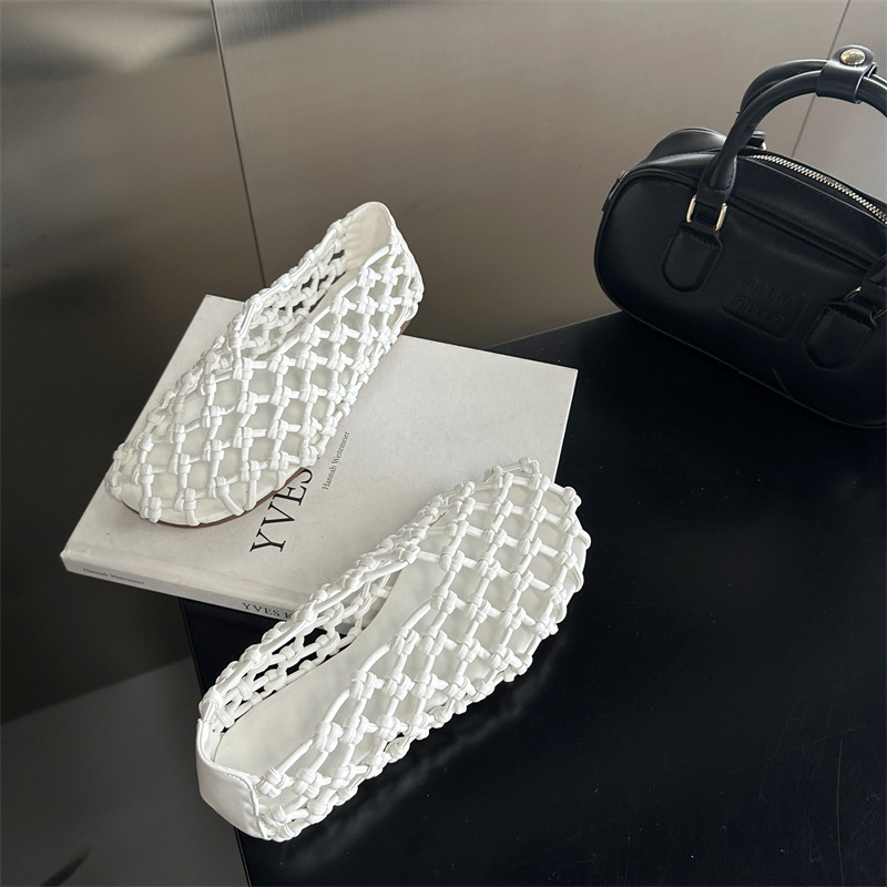Hollow weave flat France style chanelstyle shoes for women