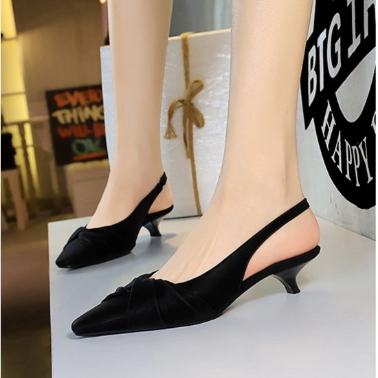 Low bow Korean style pointed fashion fine-root shoes