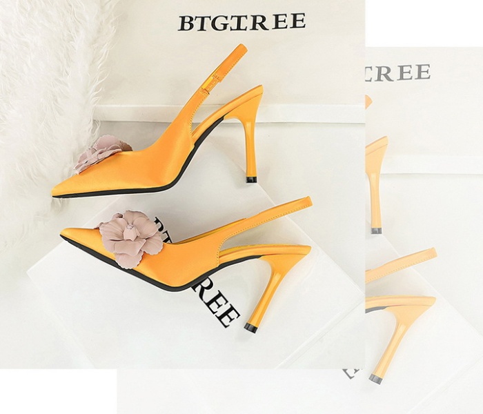 Pointed shoes flowers high-heeled shoes for women