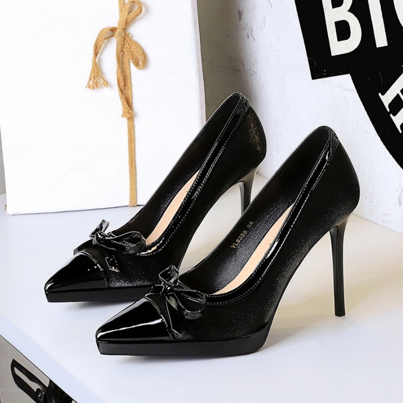 Pointed banquet high-heeled shoes bow European style shoes