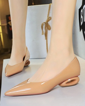 Low pointed shoes patent leather lazy shoes for women