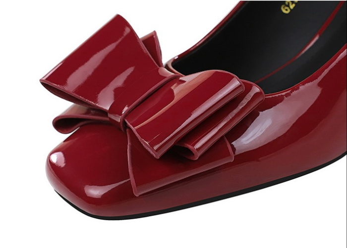 Square head thick bow banquet shoes for women