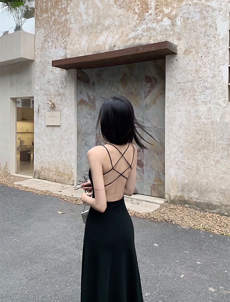 Long knitted summer black backless dress
