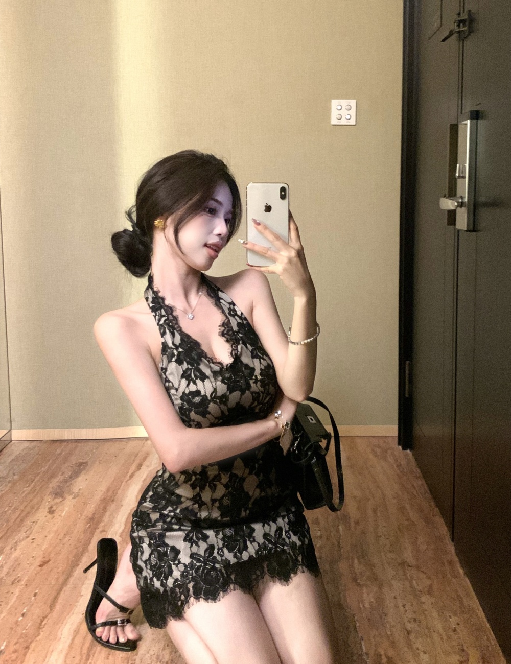 France style retro sexy halter T-back lace sling niche dress
