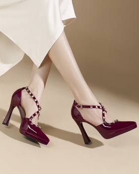 Cross rivet platform pointed high-heeled sandals for women