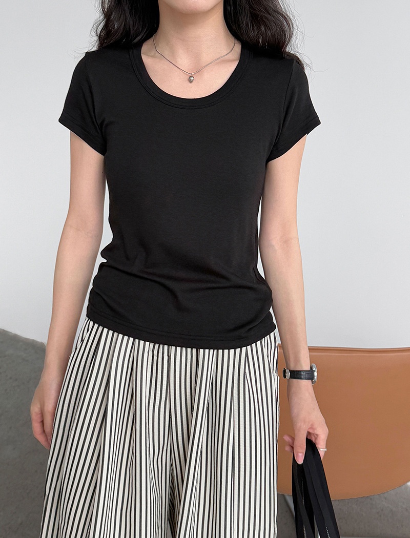 Short sleeve summer tops U-neck T-shirt for women