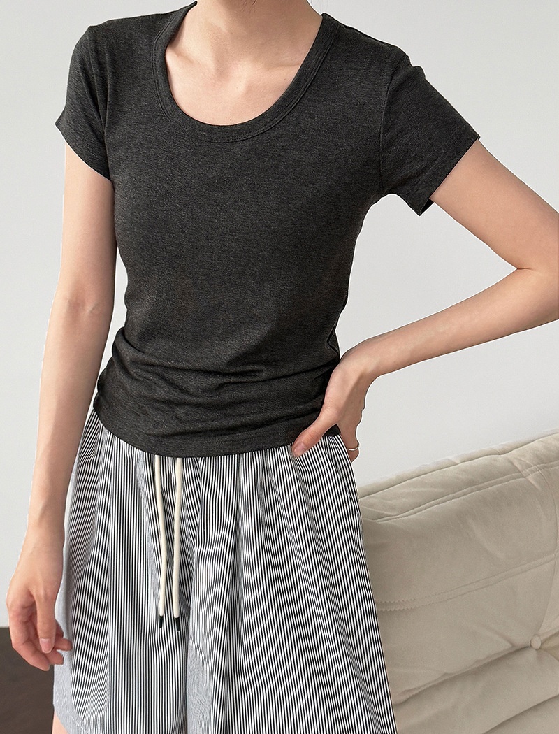 Short sleeve summer tops U-neck T-shirt for women