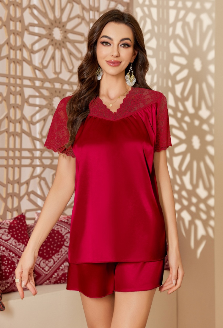 V-neck summer pajamas sexy silk shorts a set for women