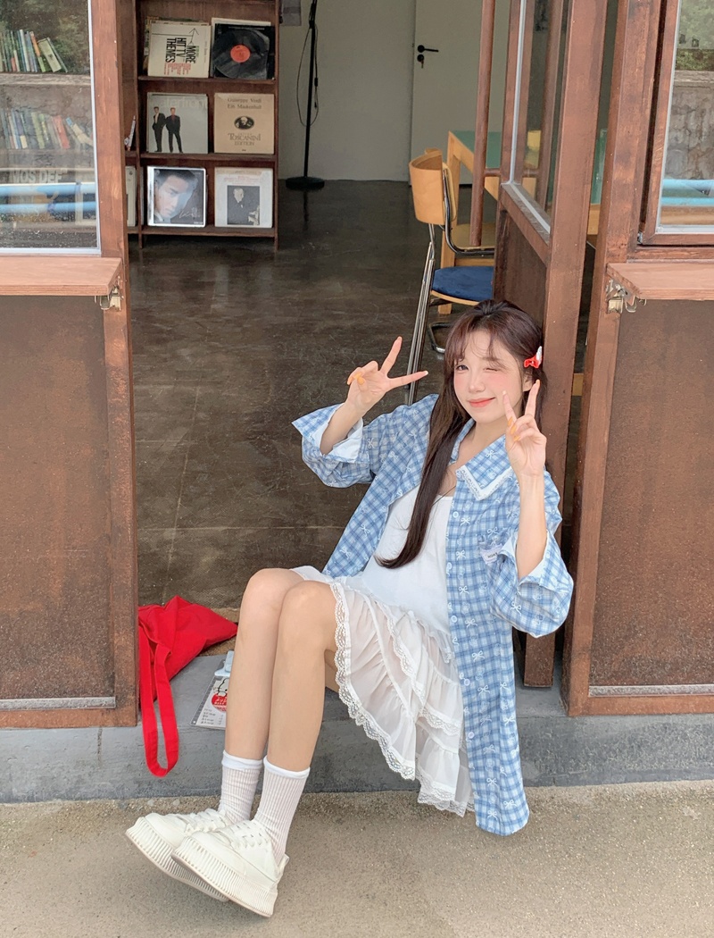 Korean style printing lace shirt cubs bow plaid tops