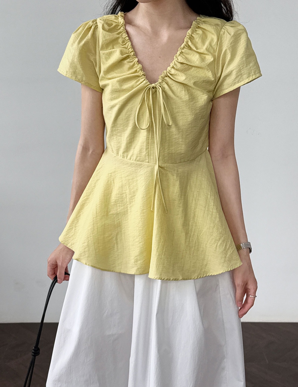 V-neck frenum tops summer shirt for women