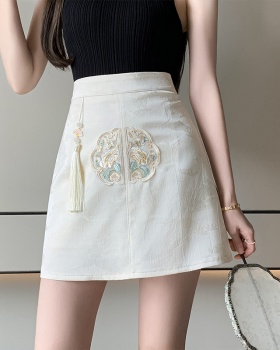 Split embroidery shorts package hip short skirt