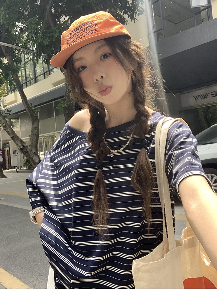 College show young short sleeve retro T-shirt for women