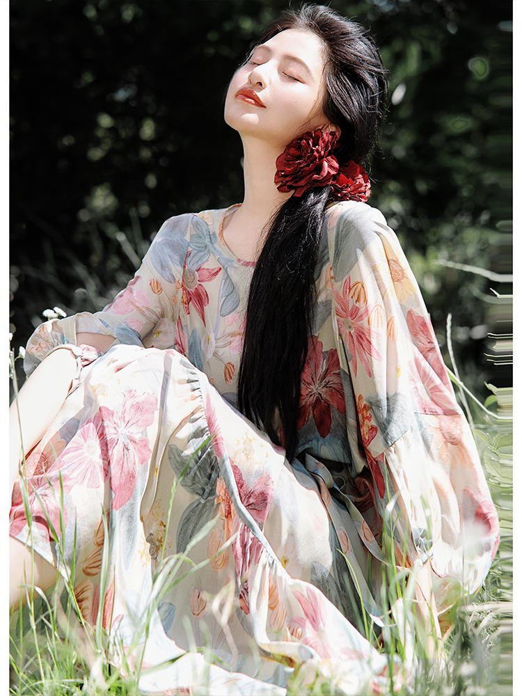 Colors real silk round neck hem dress