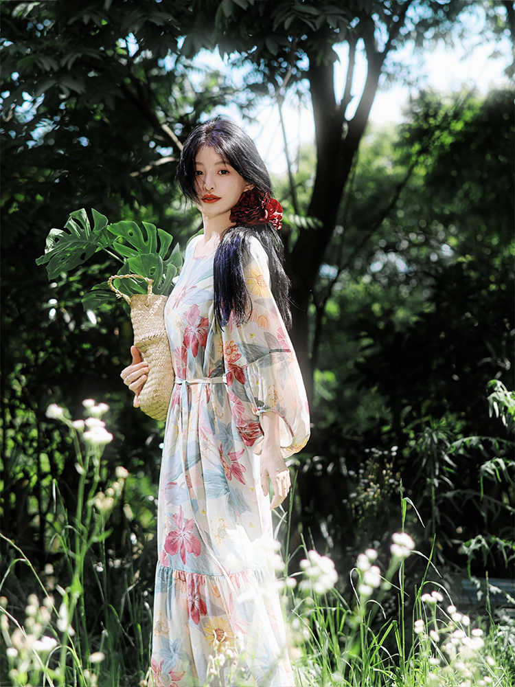 Colors real silk round neck hem dress