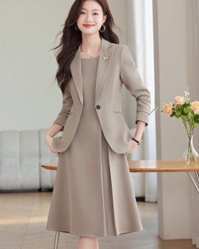 Ladies fashion coat host business suit a set for women