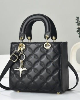 Shoulder fashion packet chanelstyle messenger bag for women