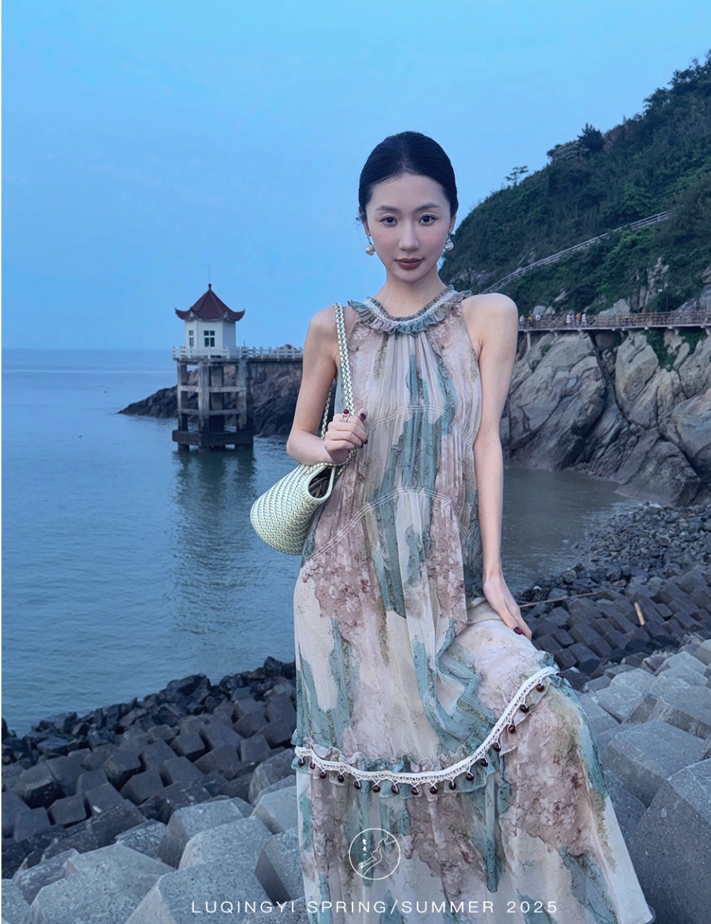 Retro summer printing long dress sleeveless halter dress
