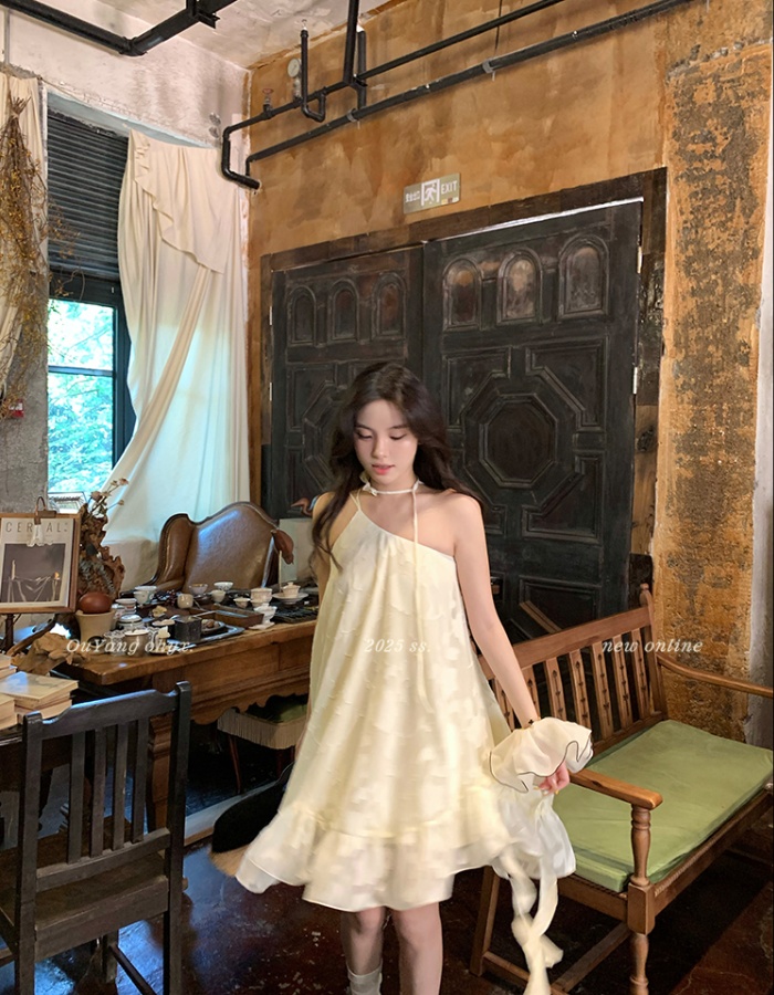 Lotus leaf edges sling sloping shoulder dress