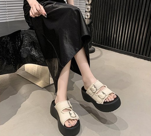 Summer heighten wears outside thick crust slippers for women