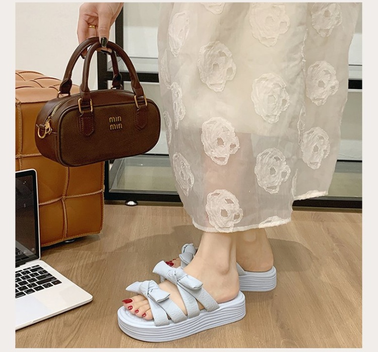 Wears outside France style thick crust slippers for women