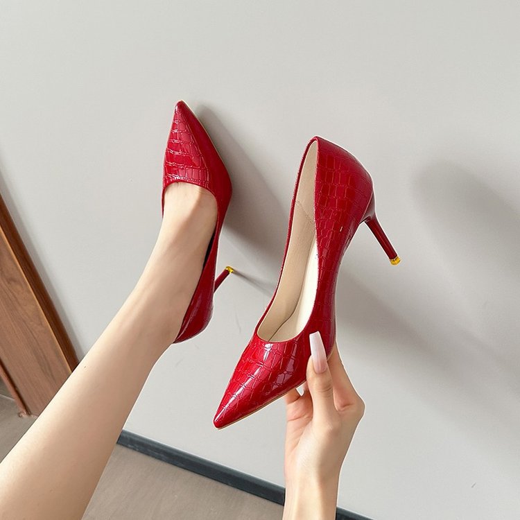 Apricot pointed wedding shoes low high-heeled shoes for women