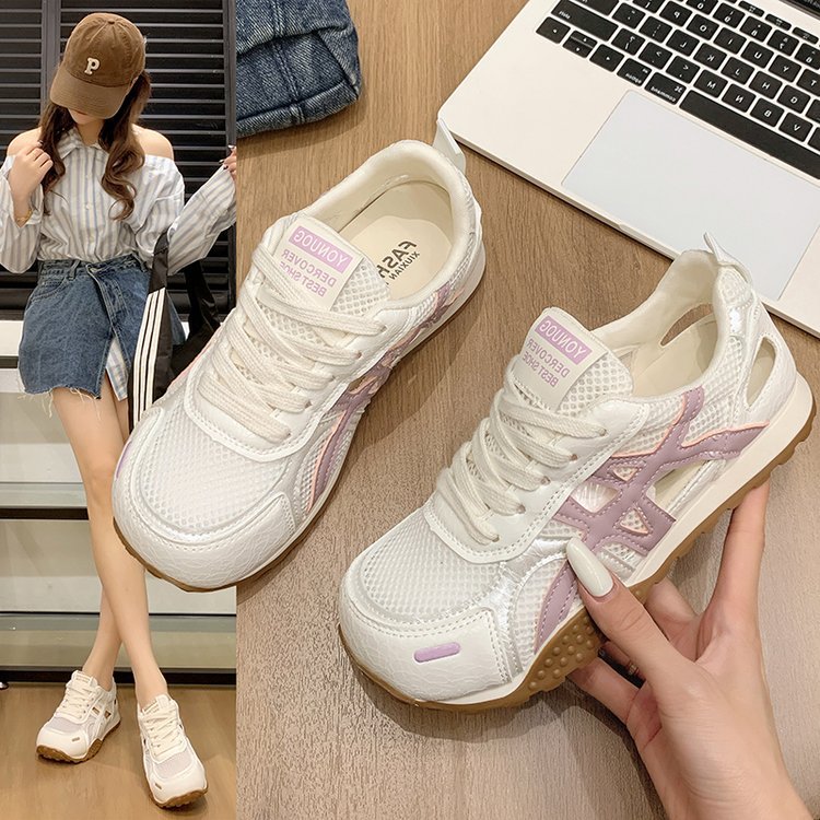 Summer sports shoes wears outside rome sandals
