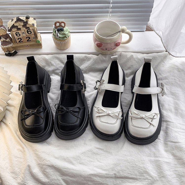 Spring and autumn lady leather shoes small shoes for women