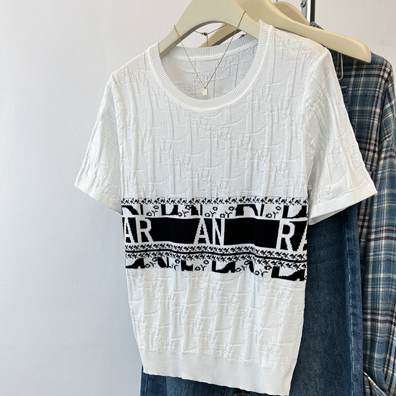 Round neck letters jacquard short sleeve knitted T-shirt