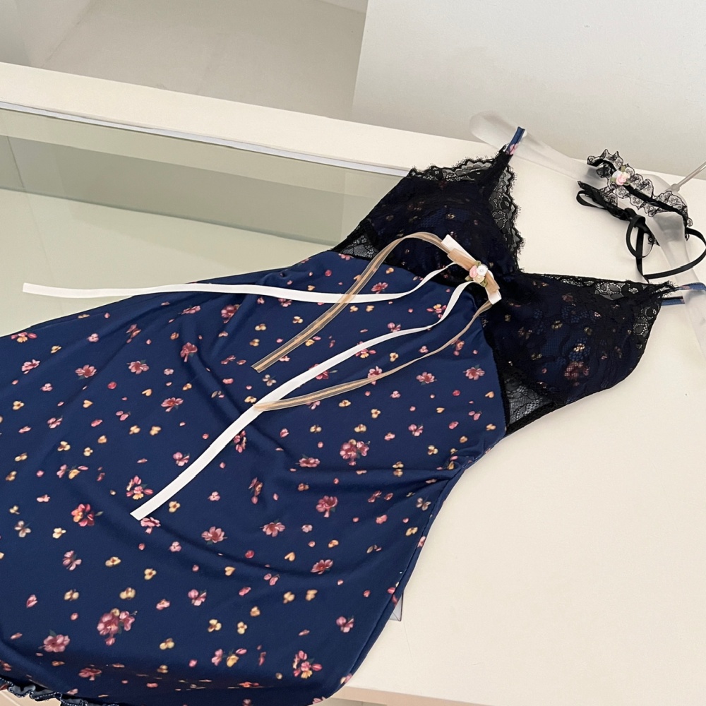 Summer lace slim sexy enticement dress