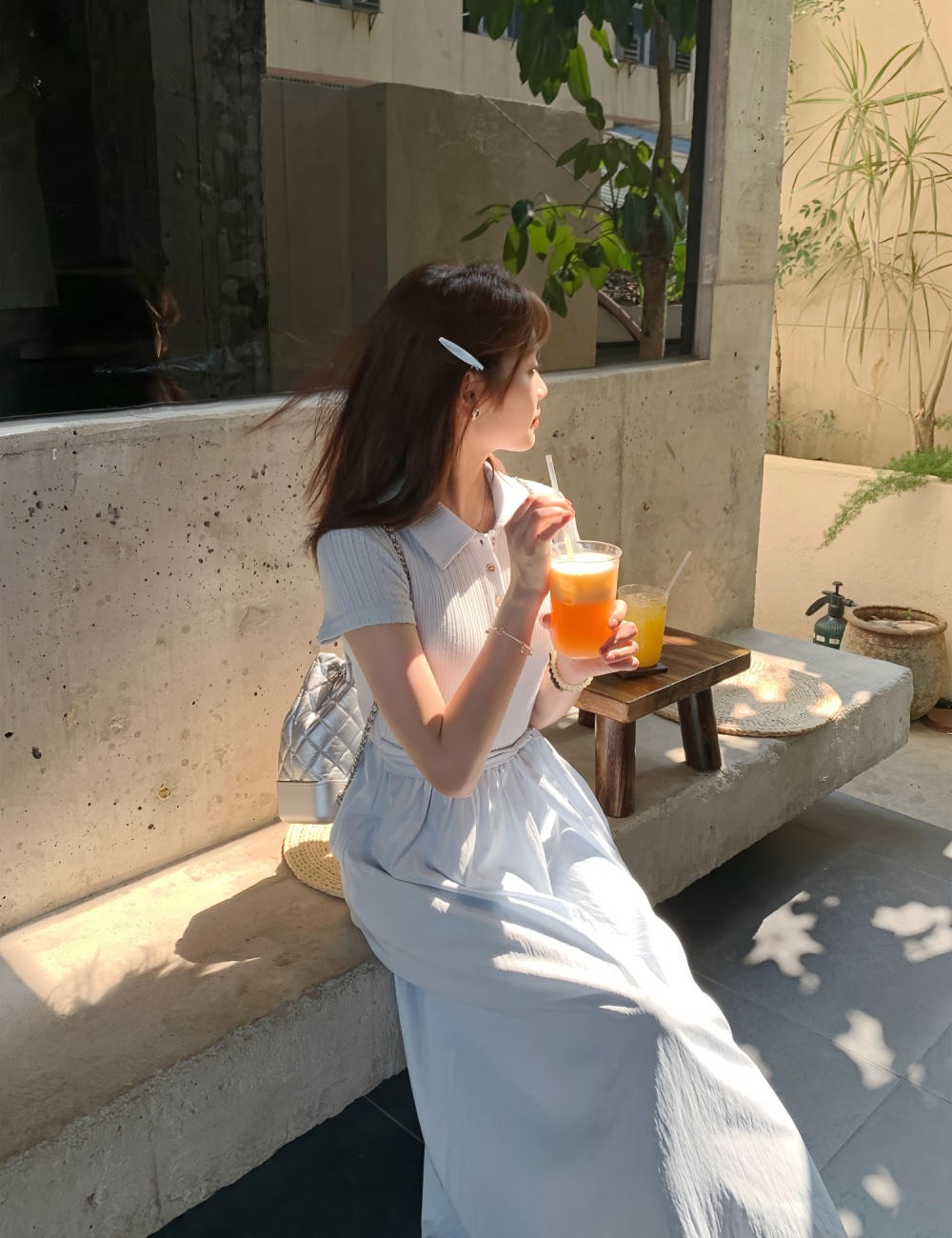 Summer short sleeve blue generous dress for women