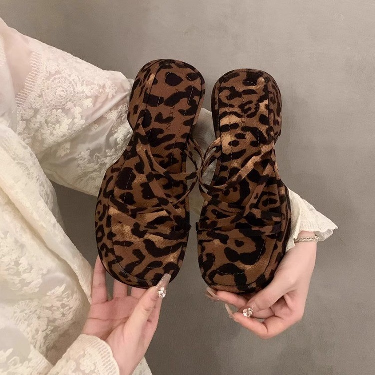 Thick crust summer sandals leopard slippers for women