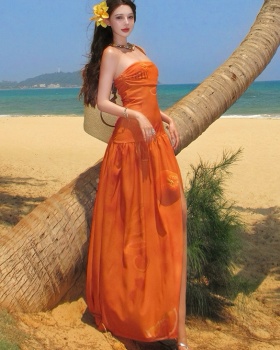 Temperament strapless slim vacation wrapped chest dress