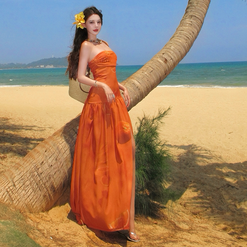 Temperament strapless slim vacation wrapped chest dress