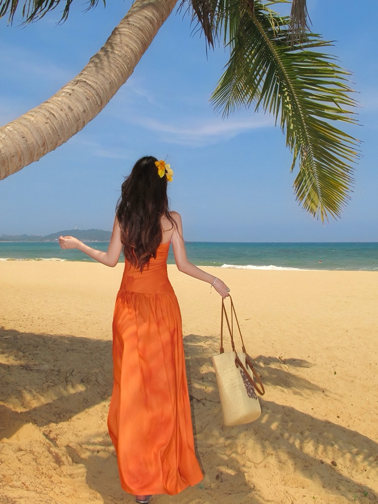 Temperament strapless slim vacation wrapped chest dress