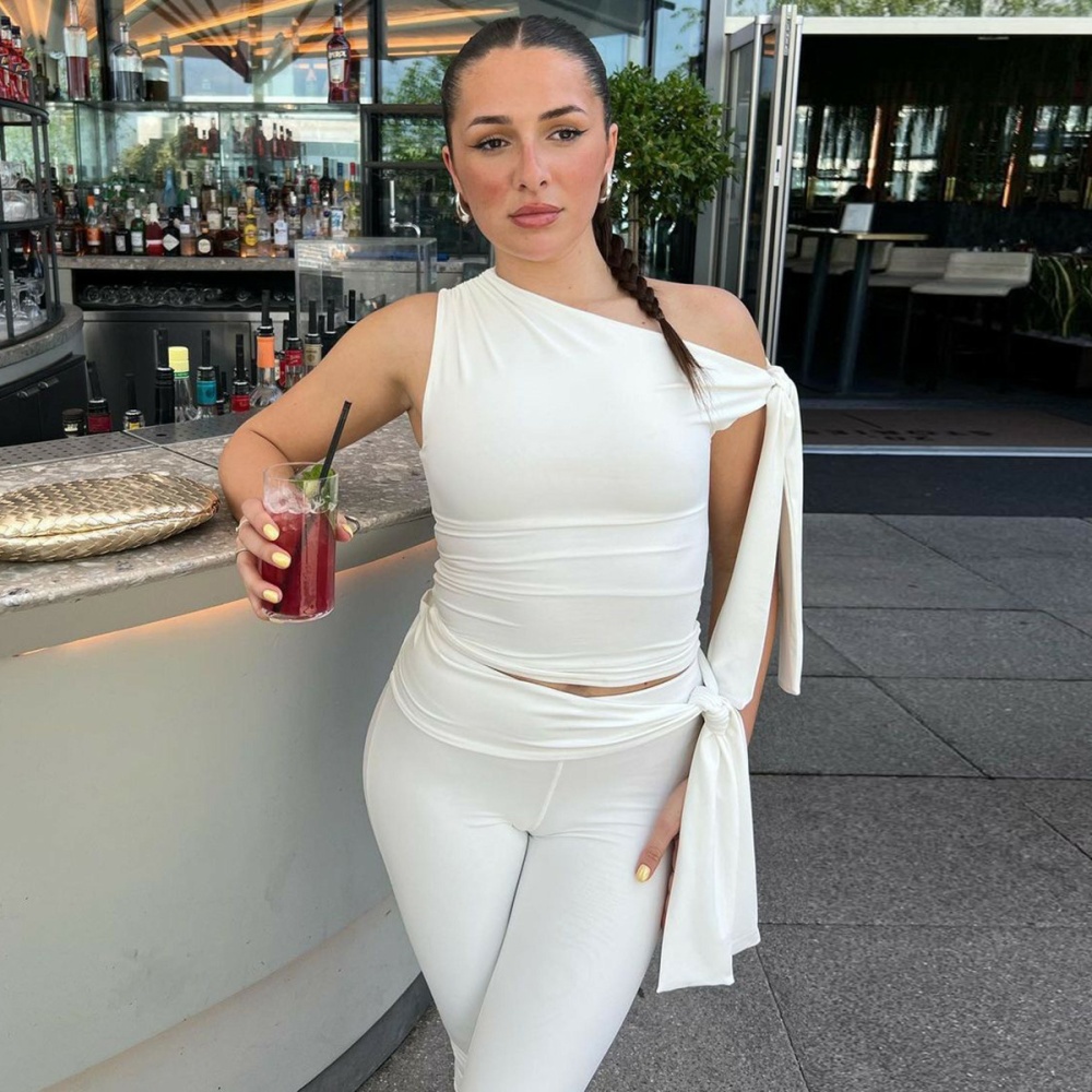 Fashion frenum shorts European style tops a set for women