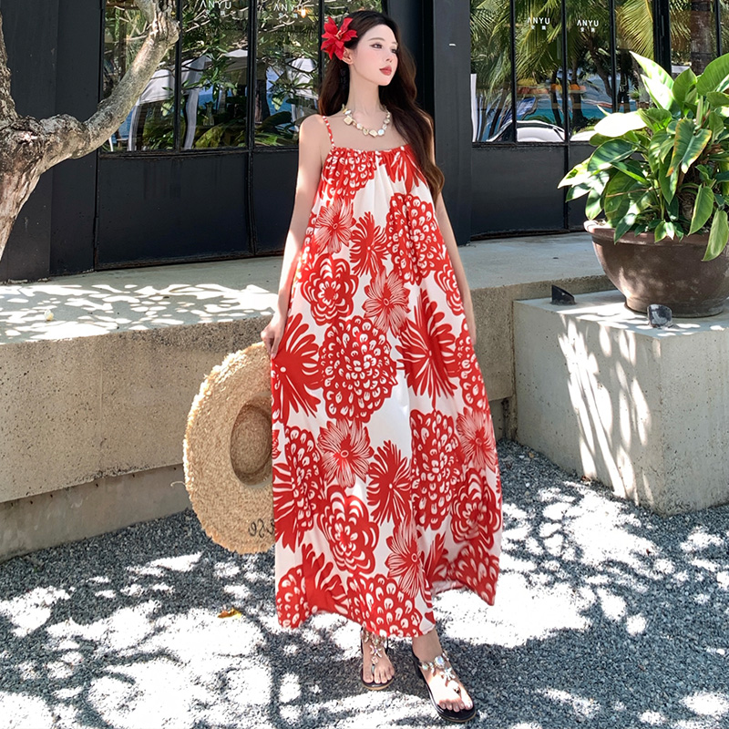 Sling vacation dress temperament seaside beach dress