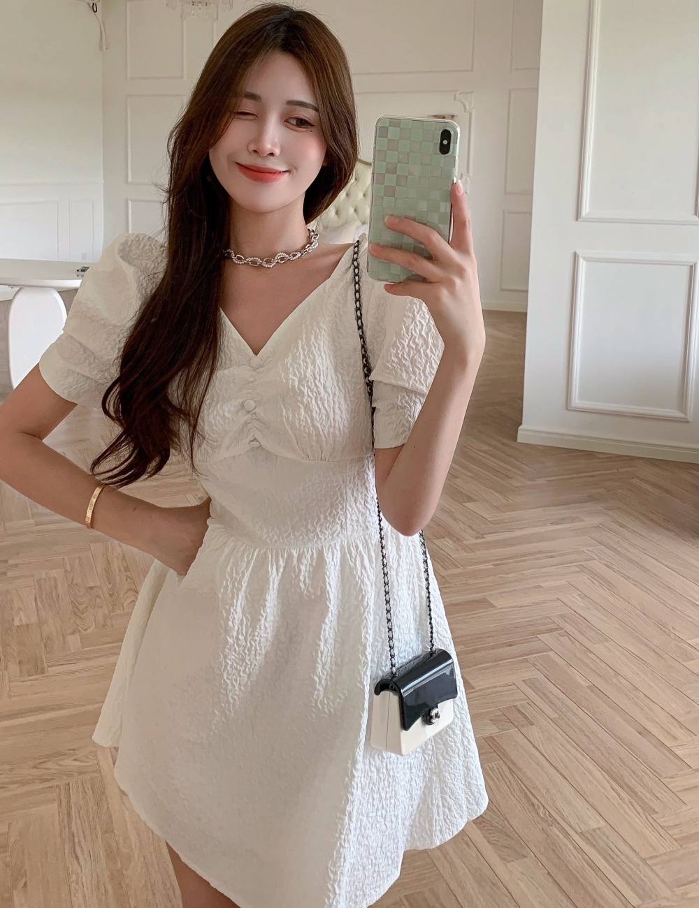 Romantic sweet personality puff sleeve crimp V-neck dress