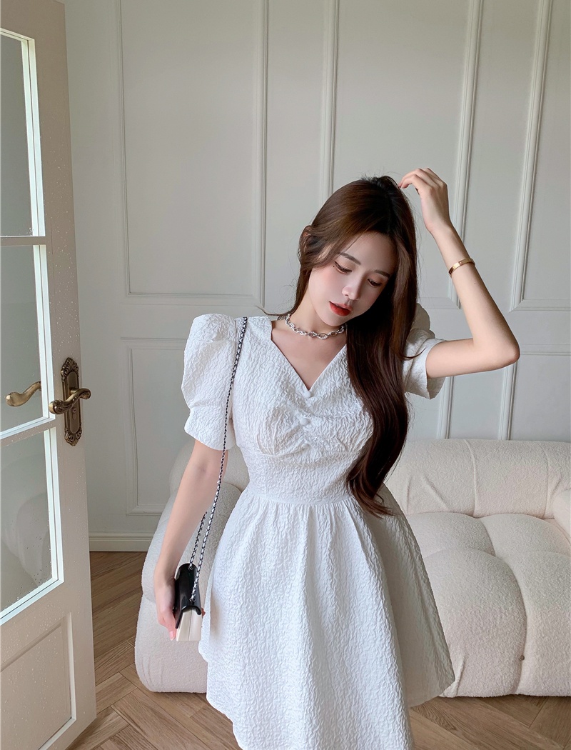 Romantic sweet personality puff sleeve crimp V-neck dress