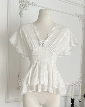 Embroidery V-neck tops summer short sleeve shirt