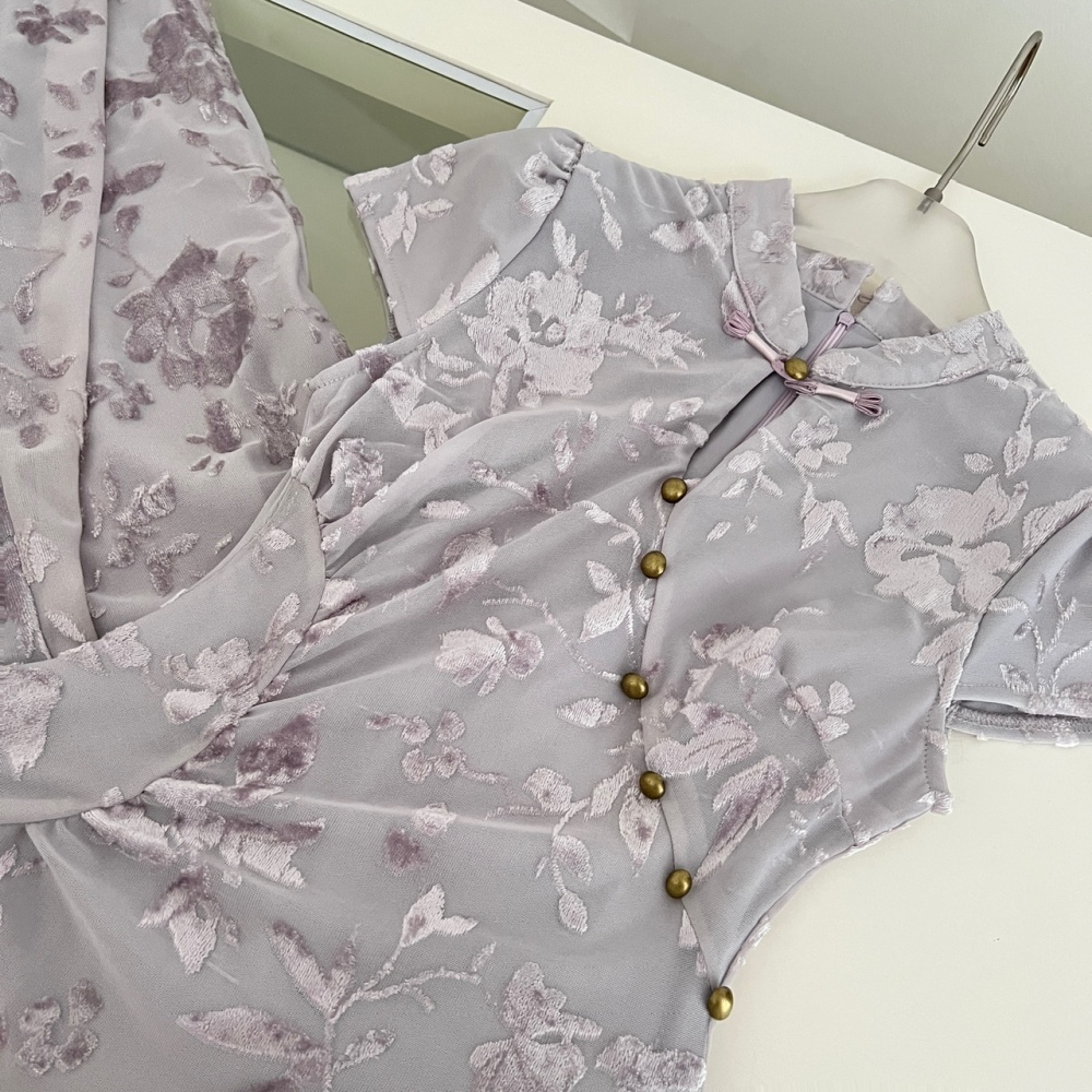 Chinese style dress jacquard cheongsam for women
