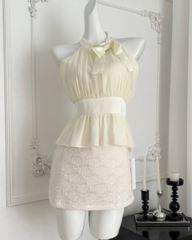 Elegant simple skirt refinement bandage tops a set