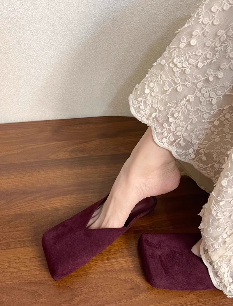 Niche shoes wears outside slippers for women