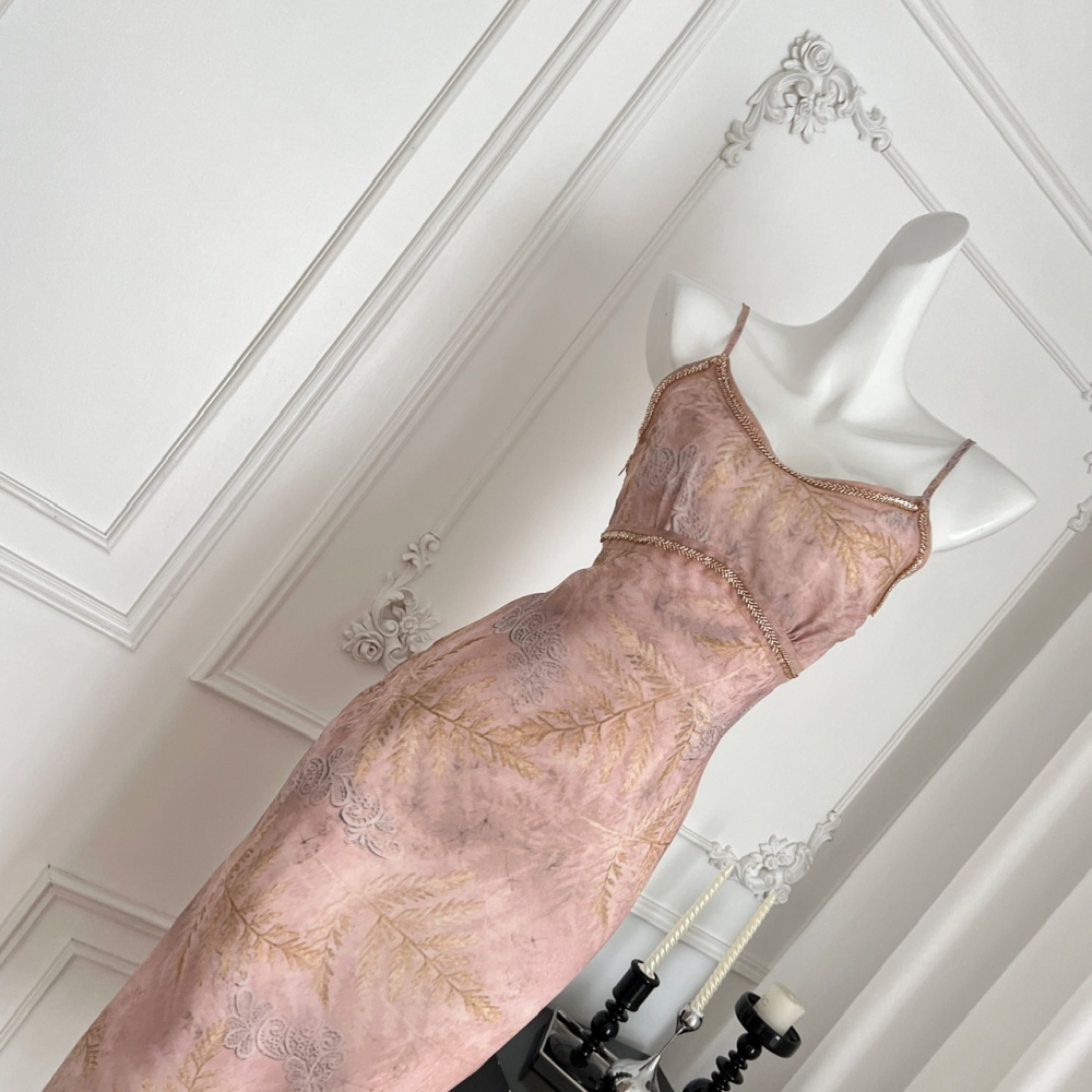 Slim sling dress