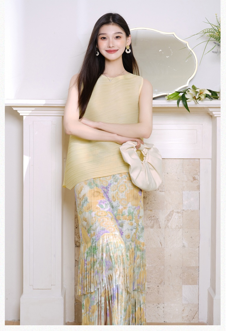 Sleeveless tassels short skirt floral tops a set
