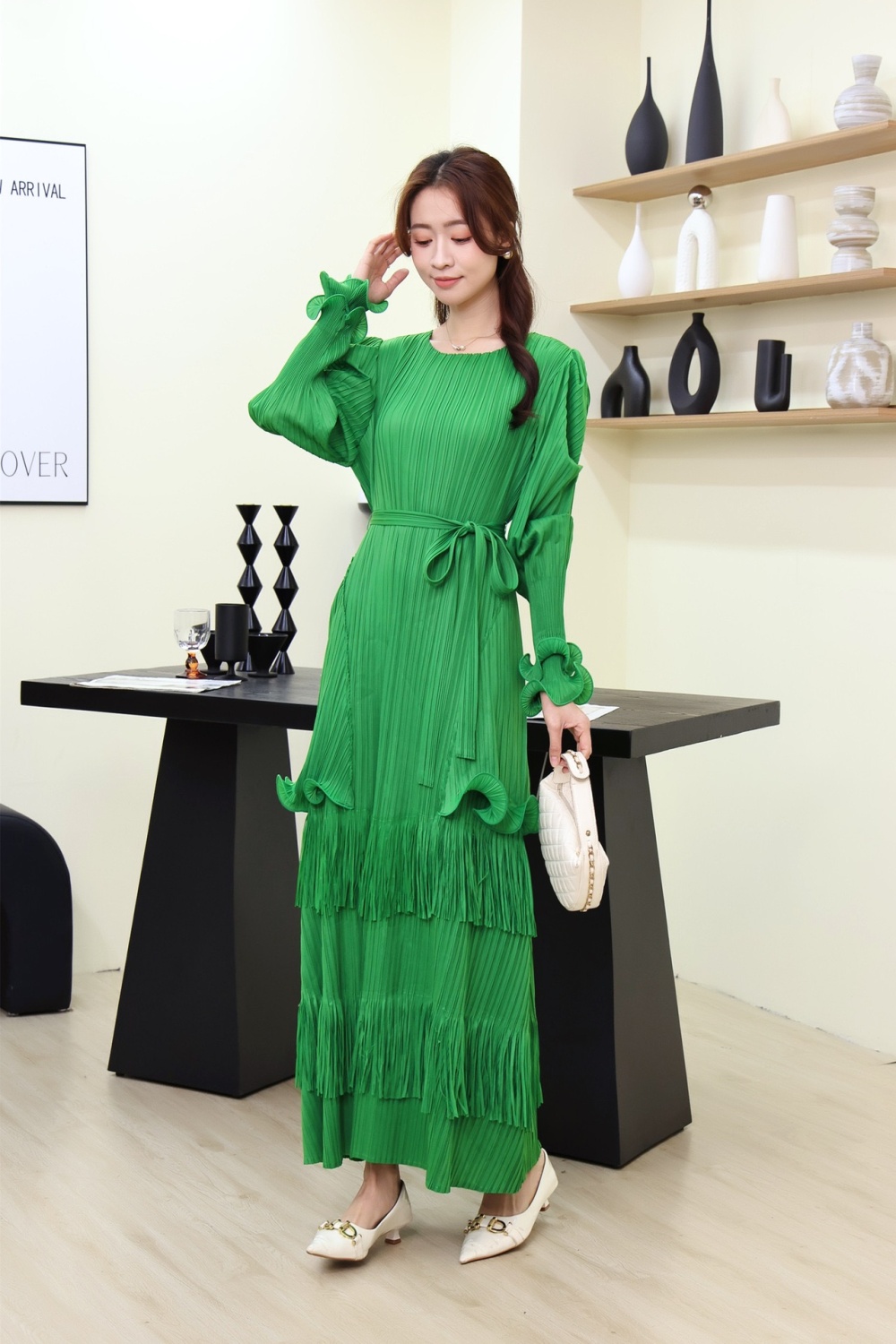 Cake tassels wood ear long dress frenum long sleeve dress